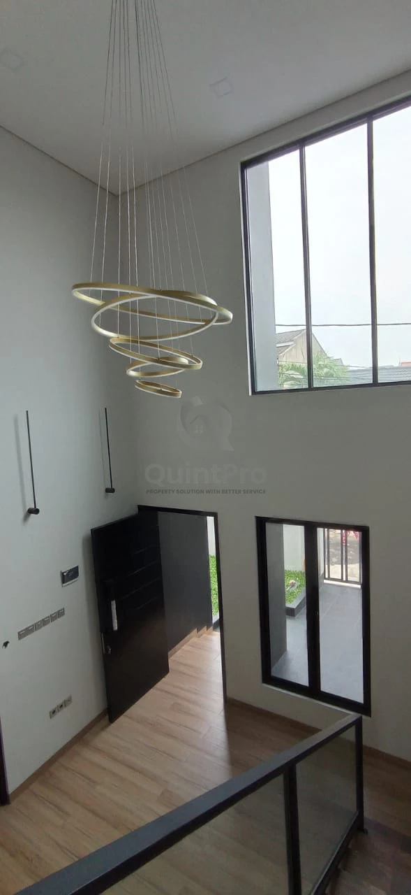 Rumah Dijual di Sektor 1.4, BSD, 3KT — foto 8