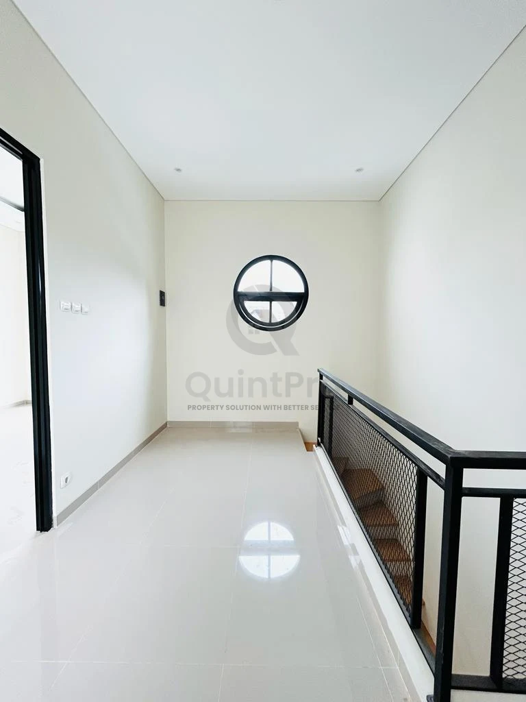 Rumah Modern 3+1KT Serpong Green Park, Norwegian Style 2 Lantai HGB — foto 3