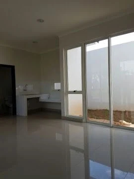 Rumah Modern 2KT 2 Lantai di Royal Blossom The Green BSD, Dekat AEON Mall PPJB — foto 5