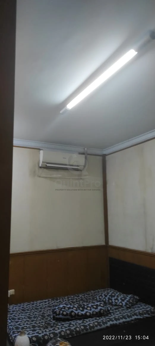 Rumah 3KT 180m² di Griyaloka BSD Sektor 1, SHM Dapur Lengkap Taman Depan — foto 2