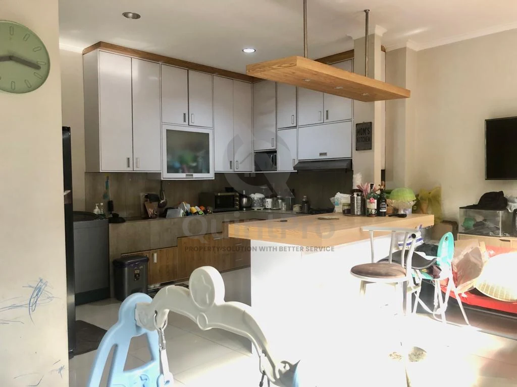 Rumah 3KT 144m² di Serpong Estate Tangsel, 3 Lantai SHM Dekat Tol BSD — foto 3