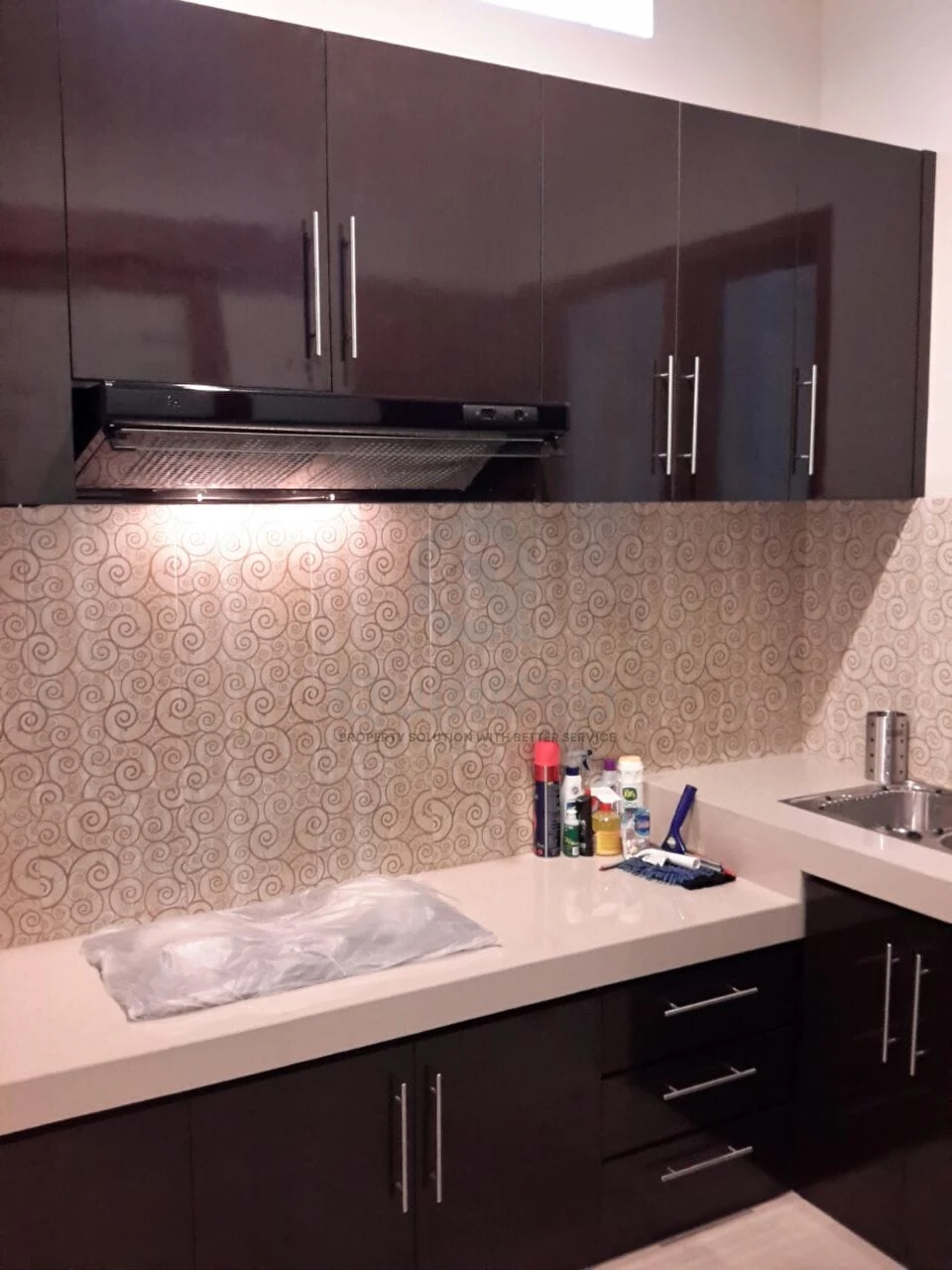 Rumah 3+1KT Furnished 2 Lantai di Kencana Loka BSD, Dekat Tol SHM — foto 4