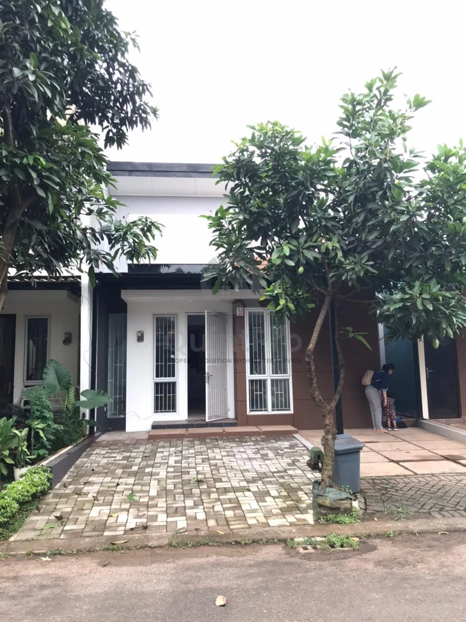 Rumah 3KT Disewa di The Icon BSD, 2 Lantai Modern Minimalis SHM