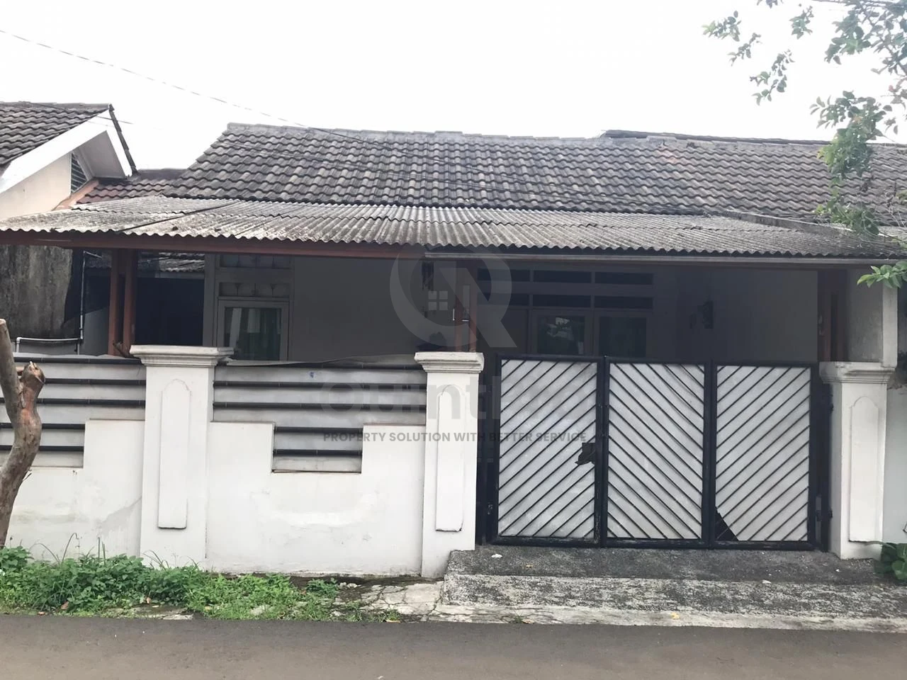 Rumah 2KT 112m² di Griya Loka BSD, Dekat Tol Rawabuntu Bebas Banjir