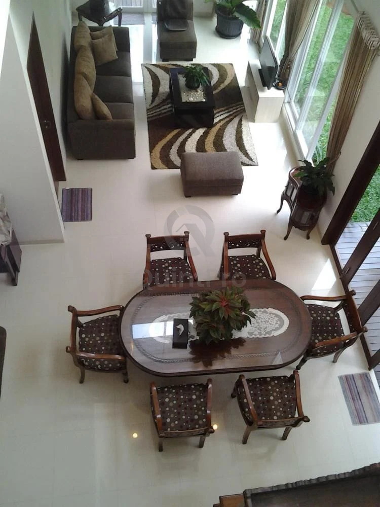Rumah 4+1KT Hook Position 340m² di Blossom Ville BSD, Tanah Bonus Taman — foto 4