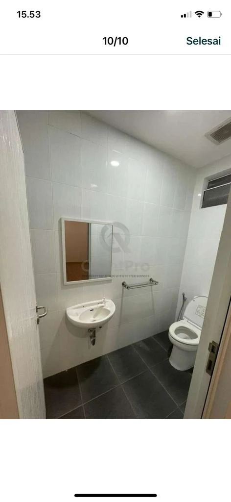 Rumah 3KT 181m² di Kencana Loka BSD, SHM Siap Huni AC Kulkas Include — foto 4