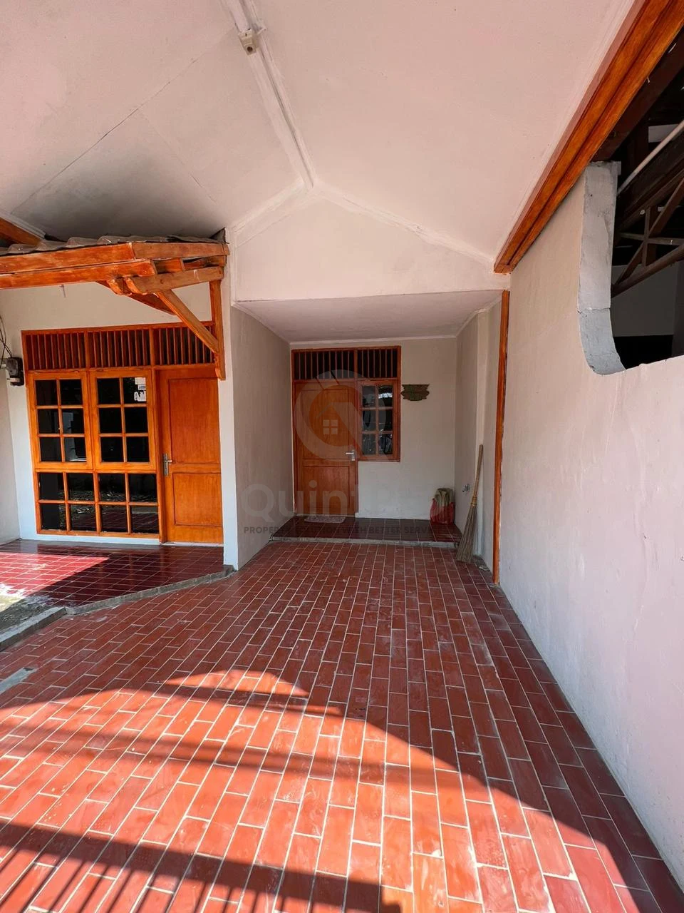 Rumah 4KT 2 Lantai di Villa Pamulang Tangsel, SHM Siap Huni — foto 2