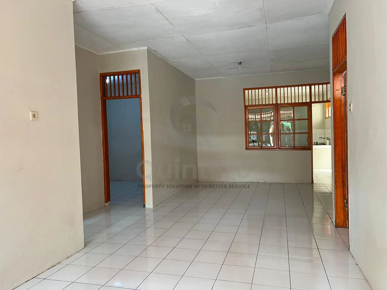 Rumah 4KT 2 Lantai di Villa Pamulang Tangsel, SHM Siap Huni — foto 3