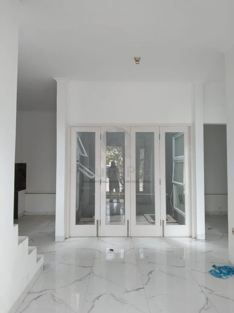 Rumah Brand New 5+1KT 2 Lantai di Villa Selecta Ciater, SHM 113m² — foto 2