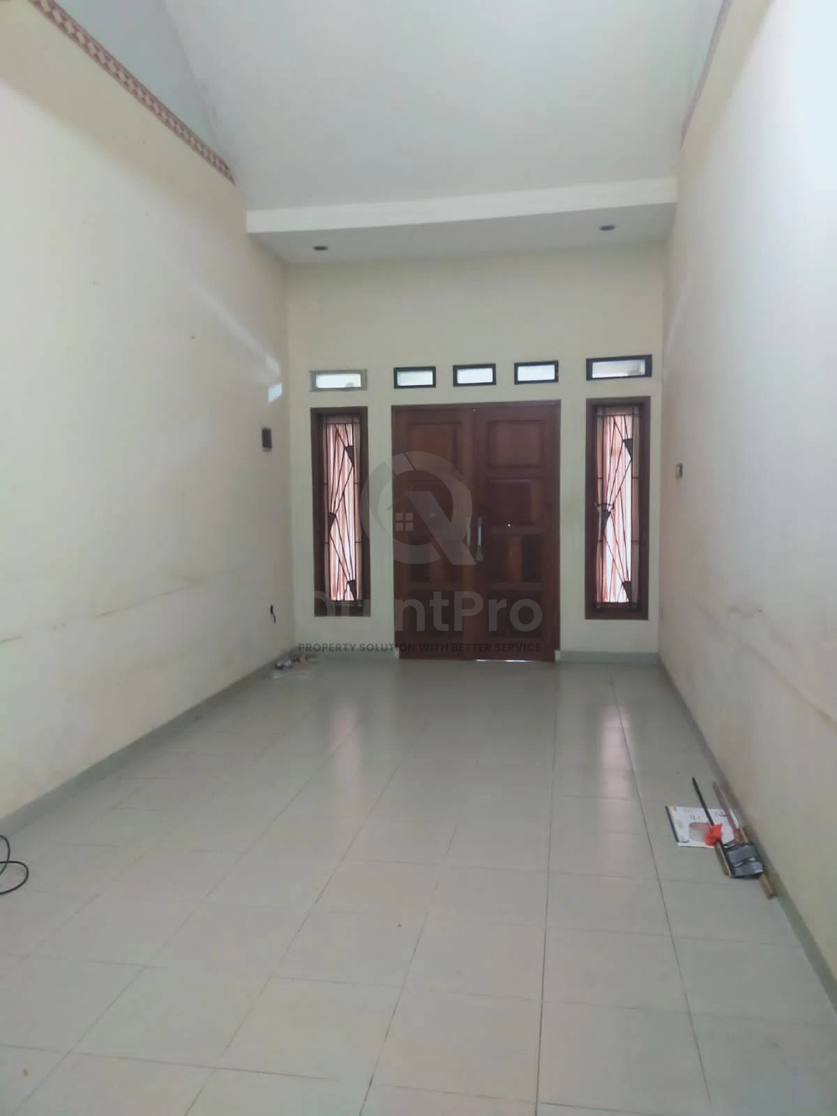 Rumah 3+1KT 120m² di Pamulang Villa, 2 Lantai SHM Siap Huni — foto 3