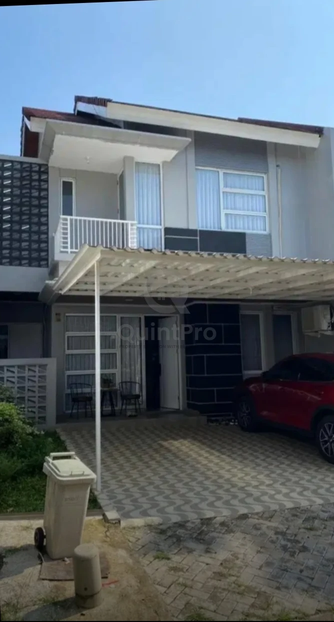 Rumah 4+1KT 170m² di Castilla BSD, Renovasi Baru 2 Lantai SHM