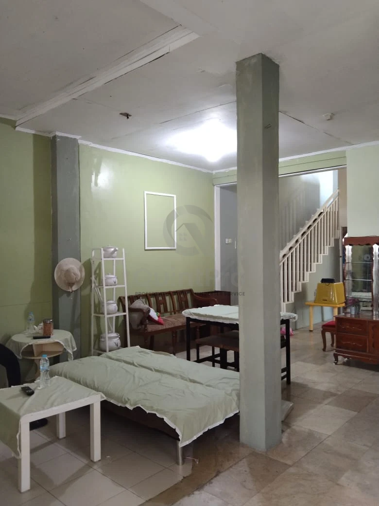 Rumah Hook 3+1KT di Griya Loka BSD, 2 Lantai Rooftop SHM 196m² — foto 4