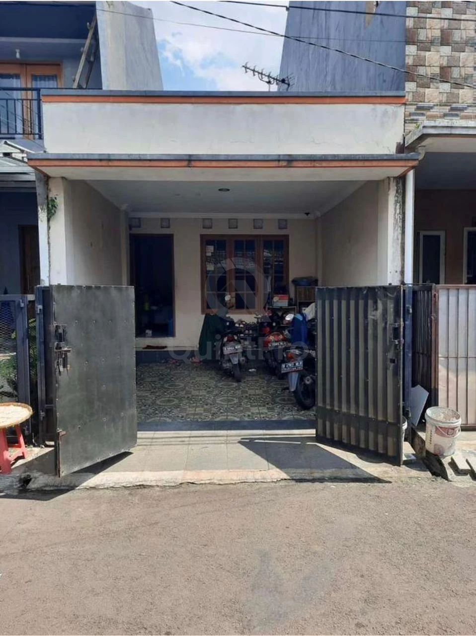 Rumah 2KT 60m² di Griya Loka BSD Sek.16, SHM Siap Huni