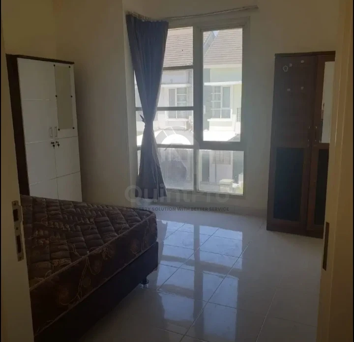 Rumah 2+1KT Modern di Flourite Timur Gading Serpong, 2 Lantai SHM — foto 2