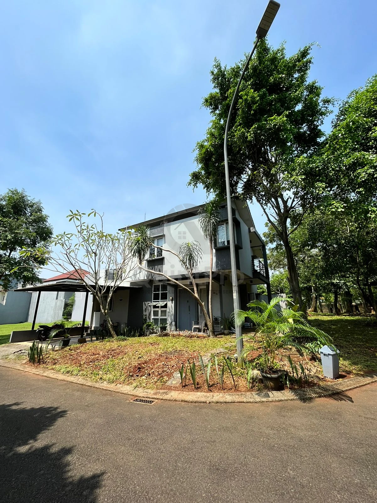 Rumah Dijual di Pavililion Residence, BSD, 3KT — foto 2