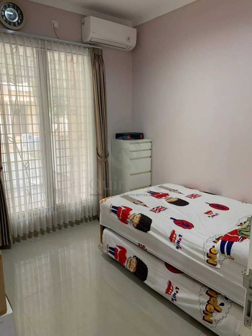 Rumah 3+1KT 150m² Gardenia Loka Graha Raya, 2,5 Lantai Bebas Banjir SHM — foto 5