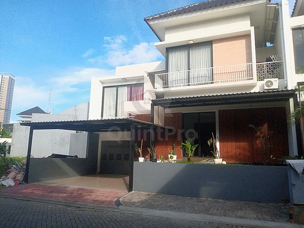 Rumah 4+1KT Modern 2 Lantai di Kebayoran Residence, Siap Huni PPJB