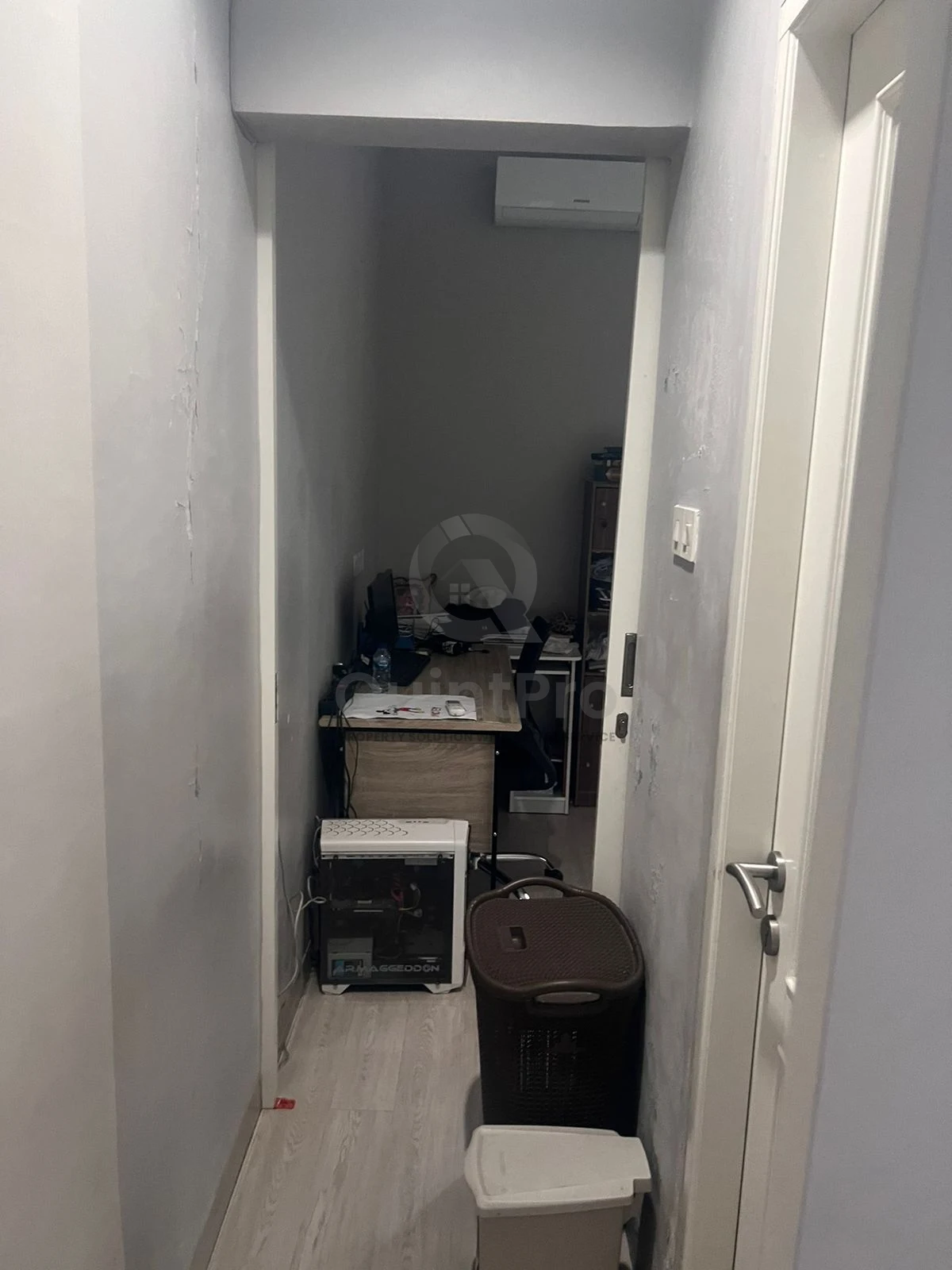 Rumah 6KT 300m² di Kencana Loka BSD, 2 Lantai SHM Jalan Lebar
