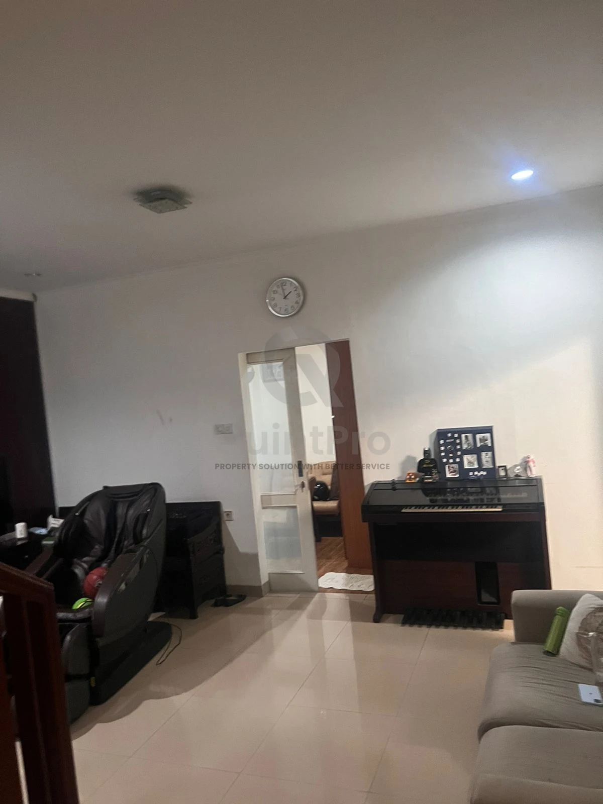 Rumah 6KT 300m² di Kencana Loka BSD, 2 Lantai SHM Jalan Lebar — foto 3