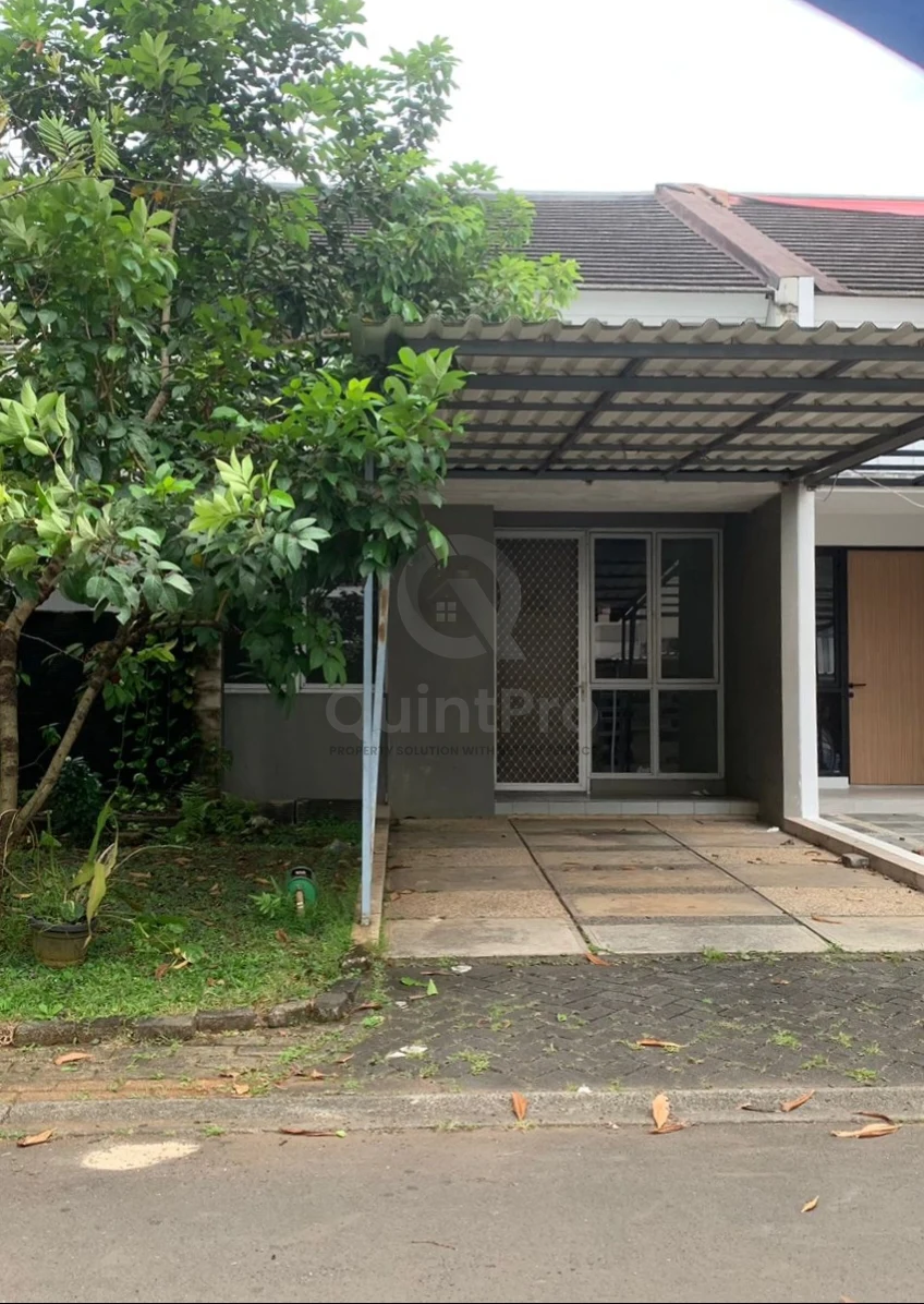 Rumah 2+1KT Semi-Furnished di Sevilla BSD, Halaman Asri SHM 112m²