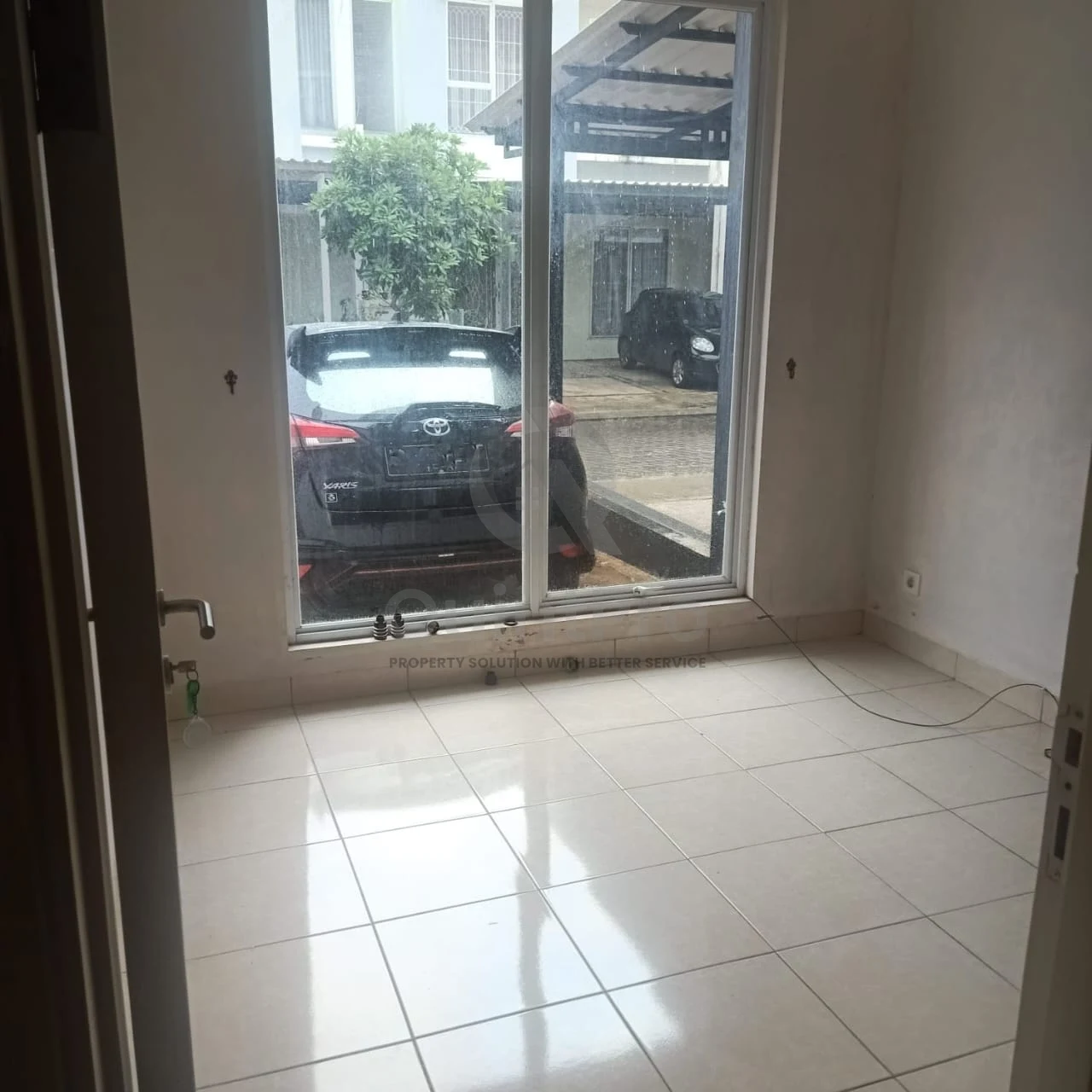 Rumah 4+1KT 2 Lantai di Serpong Jaya BSD, Siap Huni Modern Minimalis — foto 4