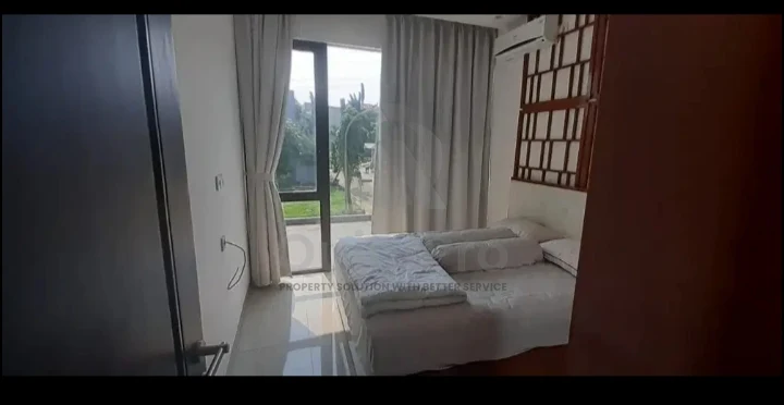 Rumah 3+2KT Smart Home di Kebayoran Village, 2 Lantai SHM Semi-Furnished — foto 5