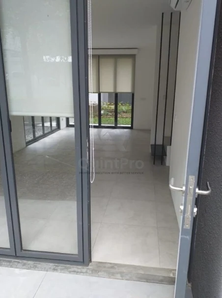 Rumah Modern 3+1KT di Habitat Limo Depok, 2 Lantai SHM 128m² — foto 3
