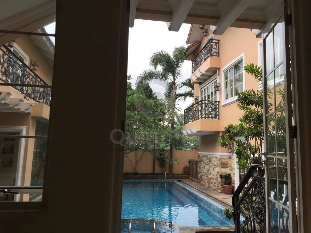 Rumah Dijual di Lippo Village, Tangerang, 5KT — foto 7
