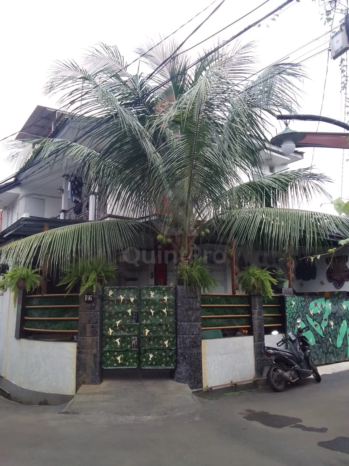 Rumah 3KT 140m² di Bintaro Kuricang, SHM Carport 2 Mobil Asri