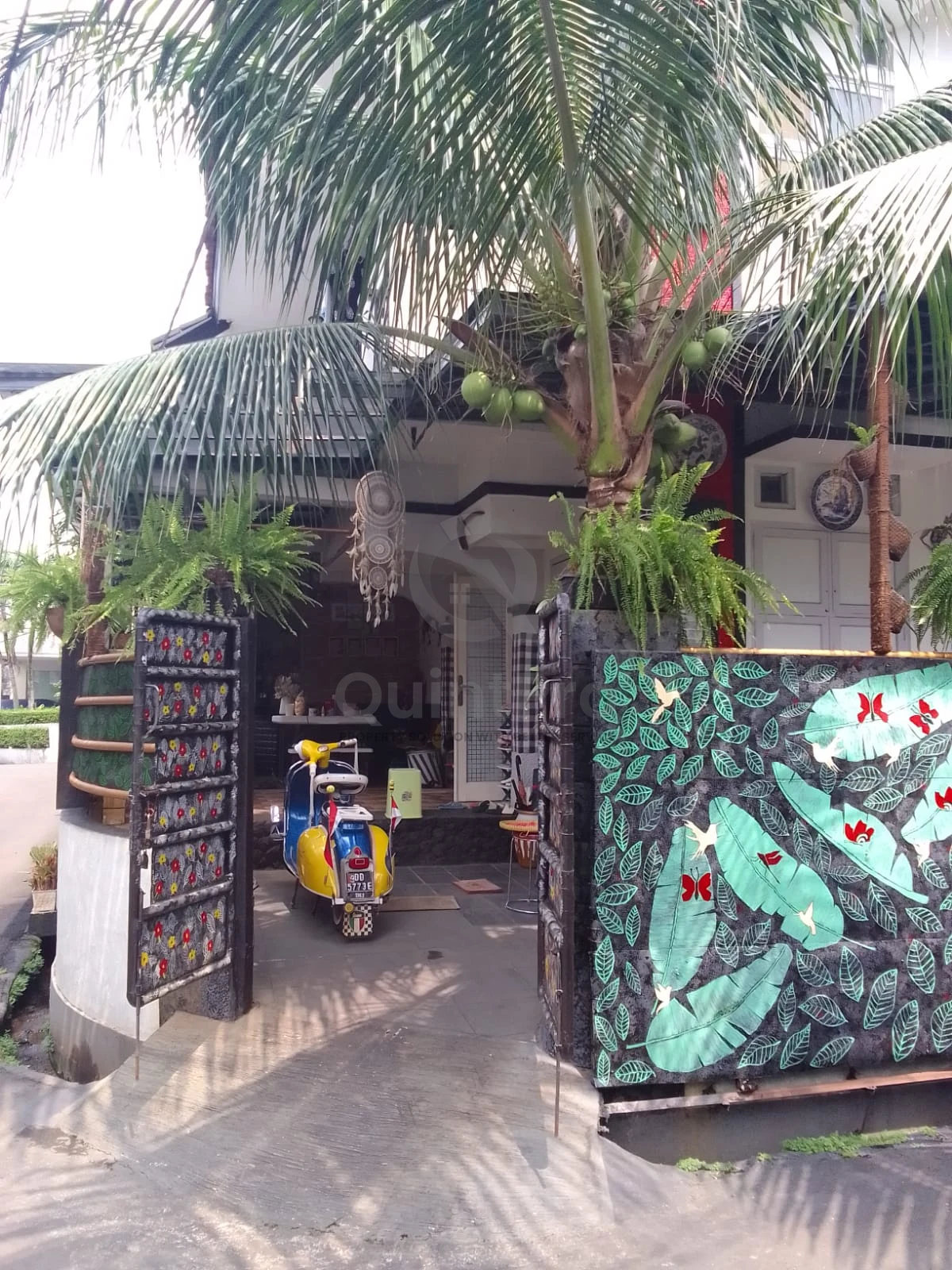 Rumah 3KT 140m² di Bintaro Kuricang, SHM Carport 2 Mobil Asri — foto 3