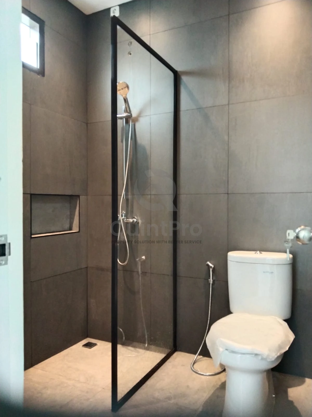 Rumah Dijual di Perum Exciting, BSD, 3KT — foto 3