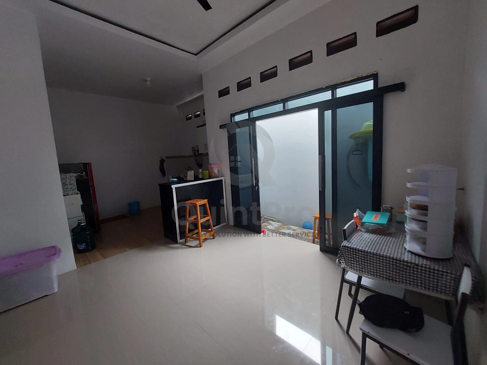 Rumah Hook 3KT 2 Lantai di Ciputat, 145m² SHM Cluster Aman — foto 3