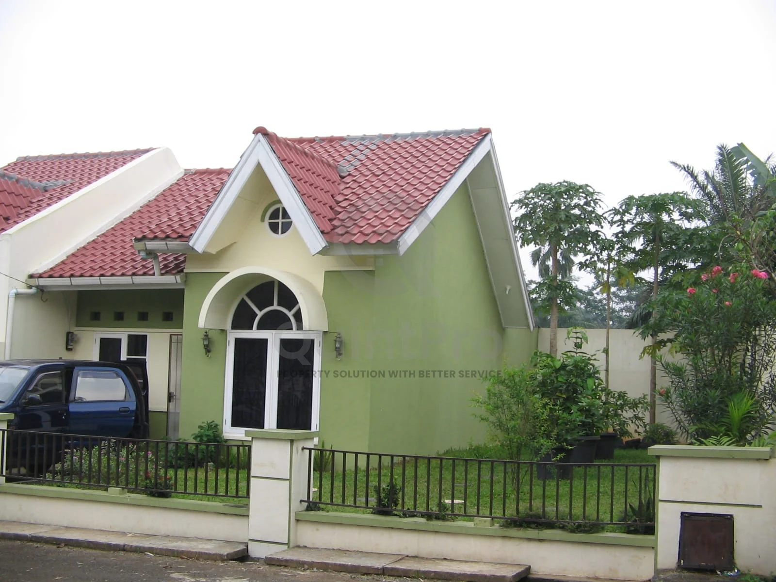 Rumah 2KT Hook Bonus Tanah 162m² di Vila Dago Pamulang, SHM Renovasi
