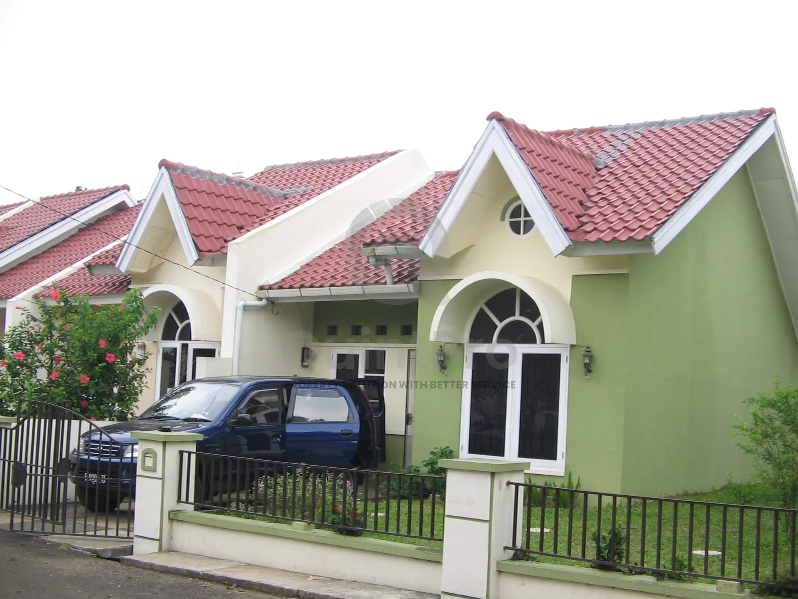 Rumah 2KT Hook Bonus Tanah 162m² di Vila Dago Pamulang, SHM Renovasi — foto 2