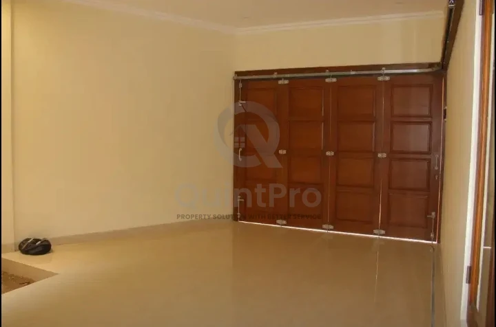 Rumah 6+2KT 400m² Renovasi Baru di Kebayoran Jakarta Selatan, 2 Lantai SHM — foto 5