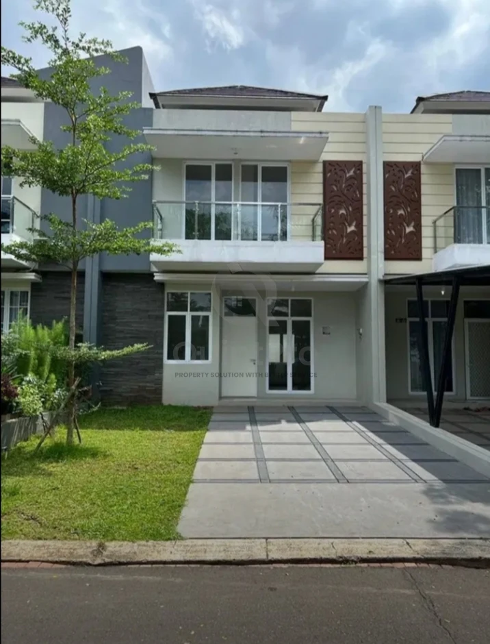 Rumah Modern 3KT di Serpong Lagoon Tangerang Selatan, Halaman Hijau Asri HGB