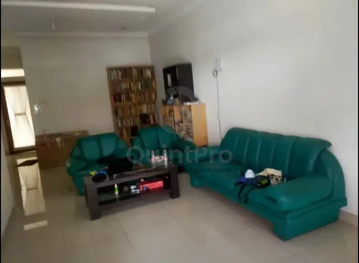 Rumah 3KT 112m² di Griya Loka BSD Tangerang, SHM Siap Huni — foto 2