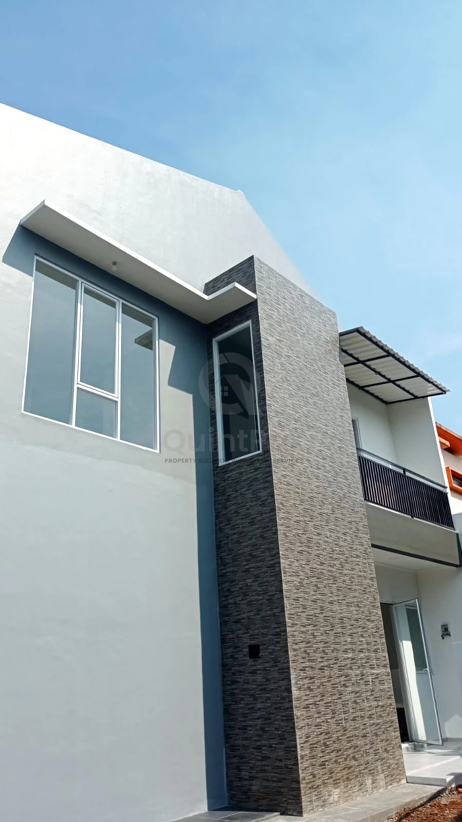 Rumah Dijual di Taman Crysant 2, BSD, 4KT — foto 3