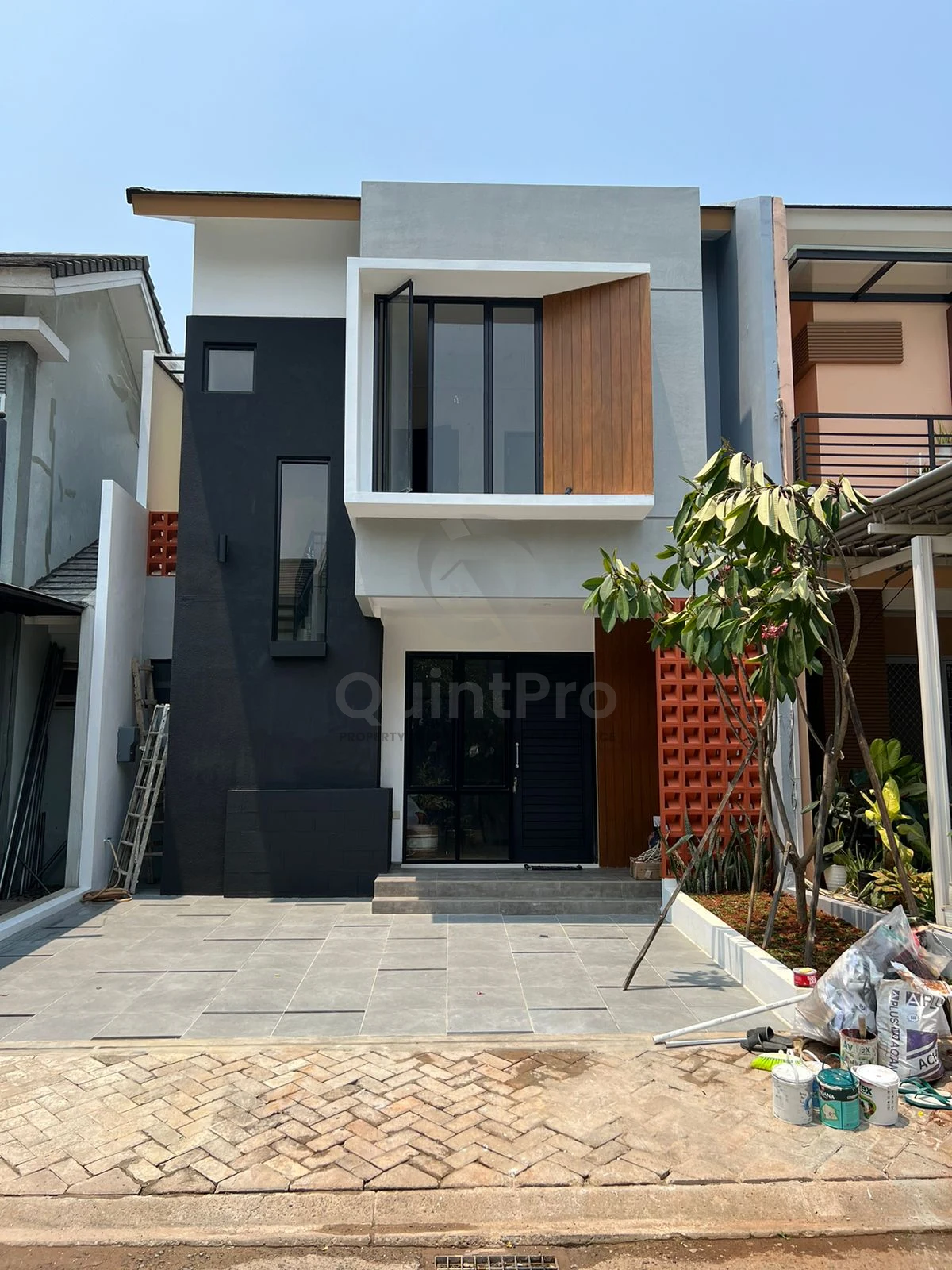Rumah Modern 4+1KT BSD City Nusa Loka, 2 Lantai Baru SHM Minimalis