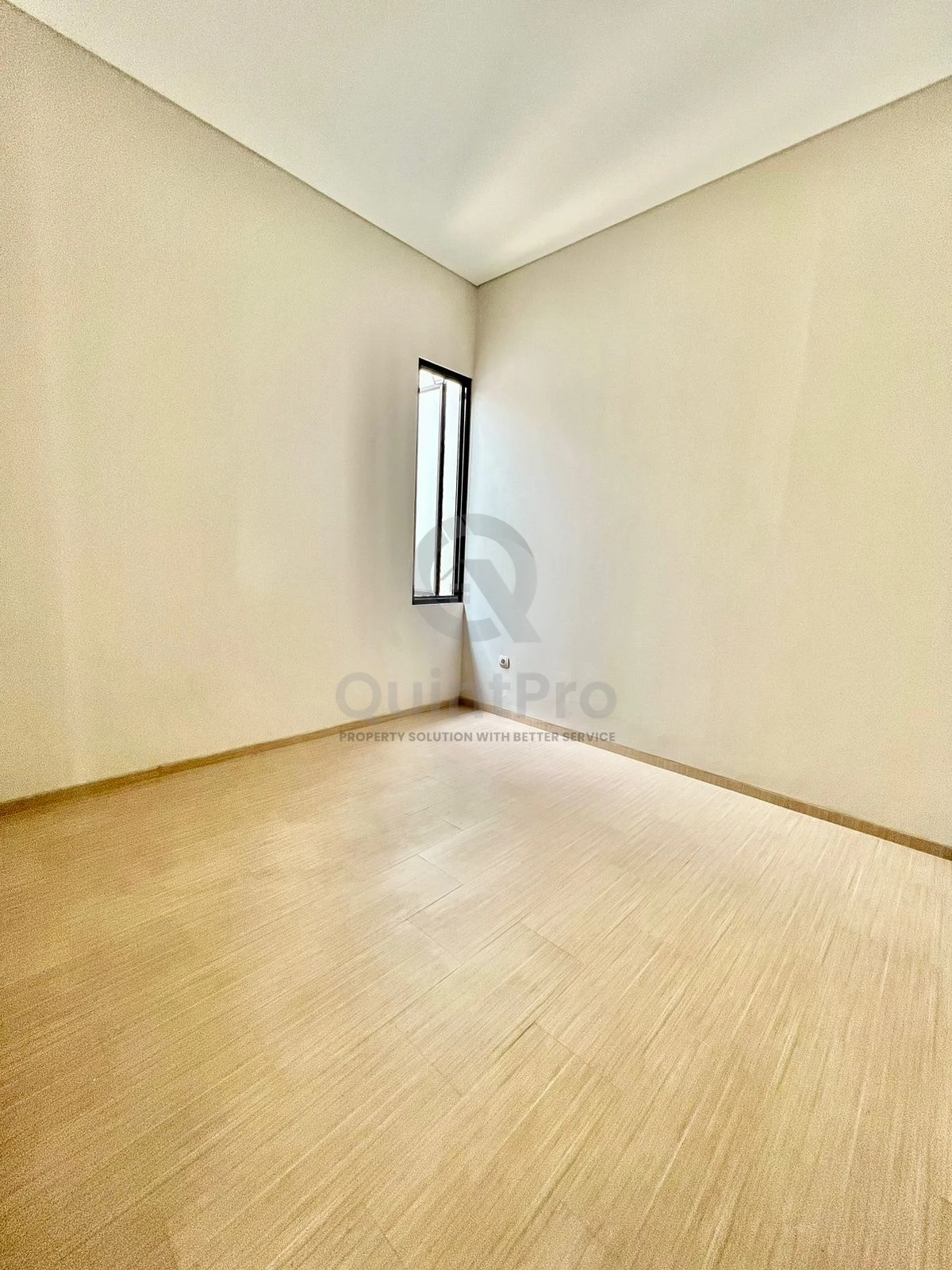 Rumah Dijual di Catalonia, BSD, 4KT — foto 8