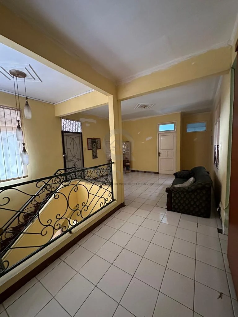 Rumah 4KT 2 Lantai di Permata Pamulang Tangerang, SHM 170m² Siap Huni — foto 3
