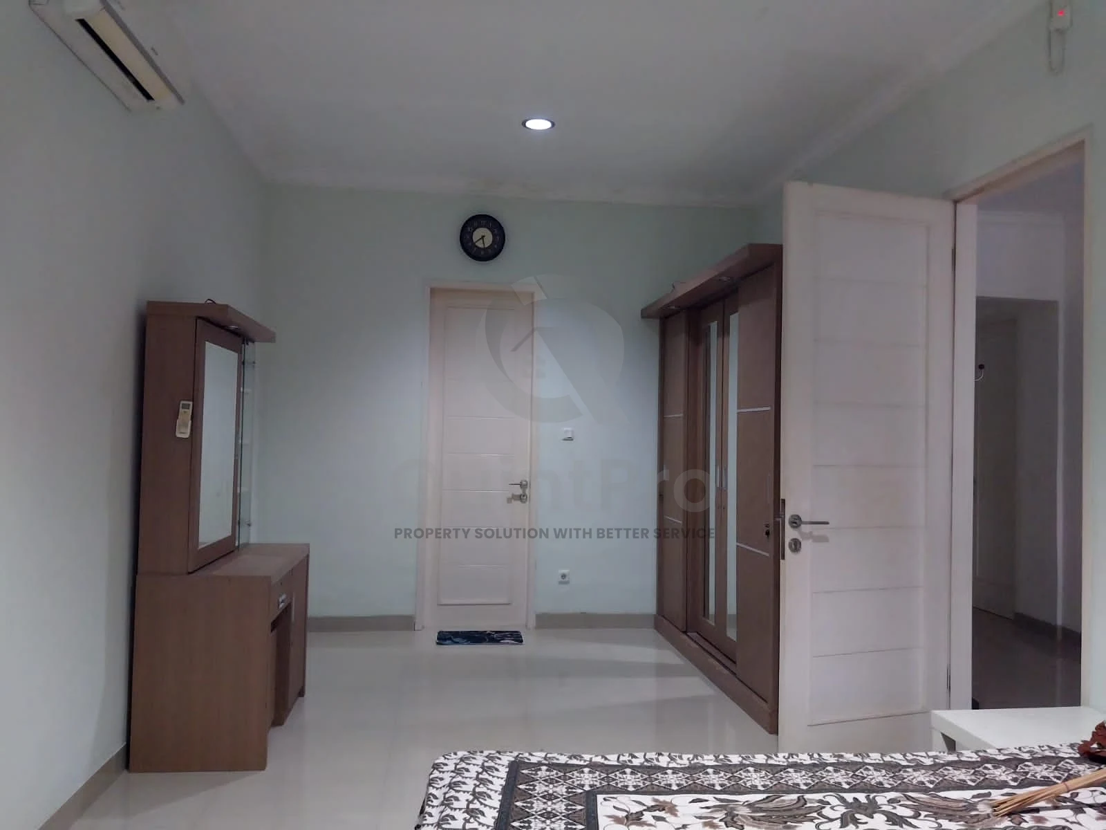 Rumah 4KT Disewa di Sevilla BSD, Hook Position 2 Lantai Renovasi Baru — foto 5