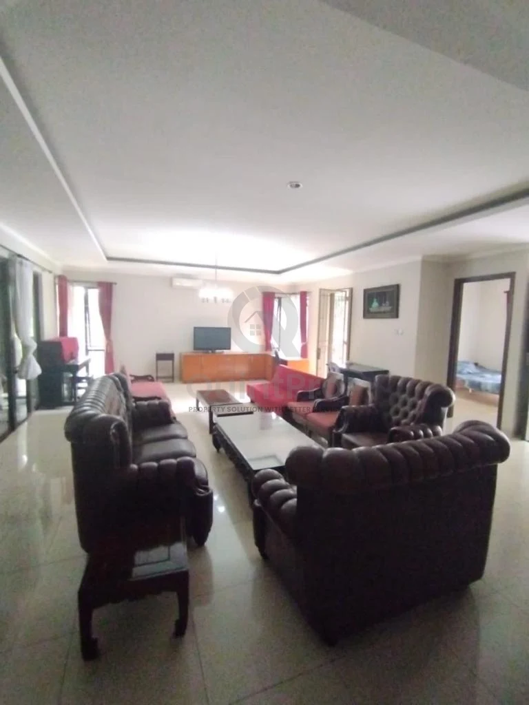 Rumah Hook 5+2KT 450m² di Kebayoran Residence Sektor 7, Renovasi Baru SHM One Gate System — foto 4