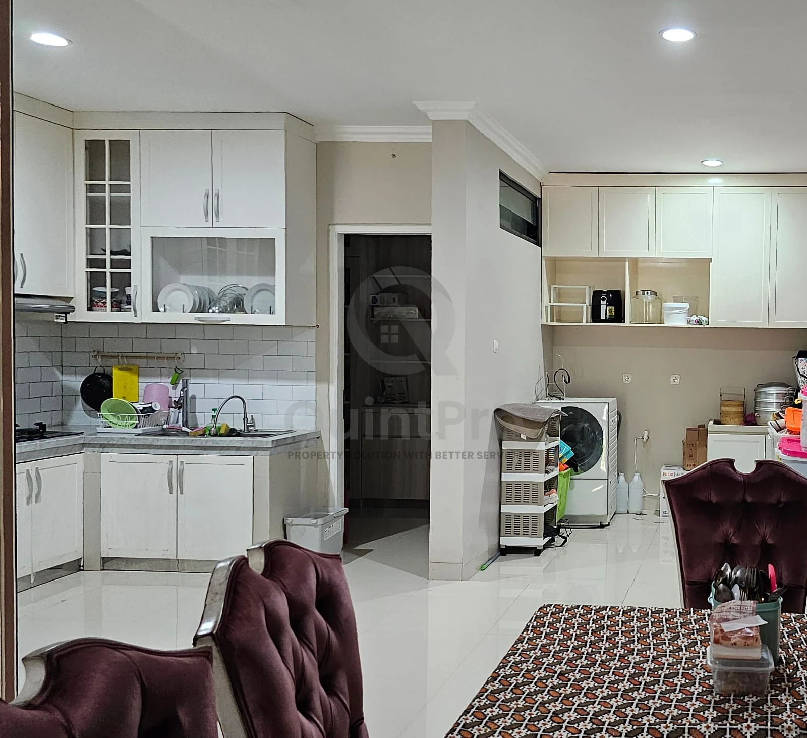 Rumah 6KT Kolam Renang di Delatinos BSD Tangerang Selatan, SHM One Gate — foto 2