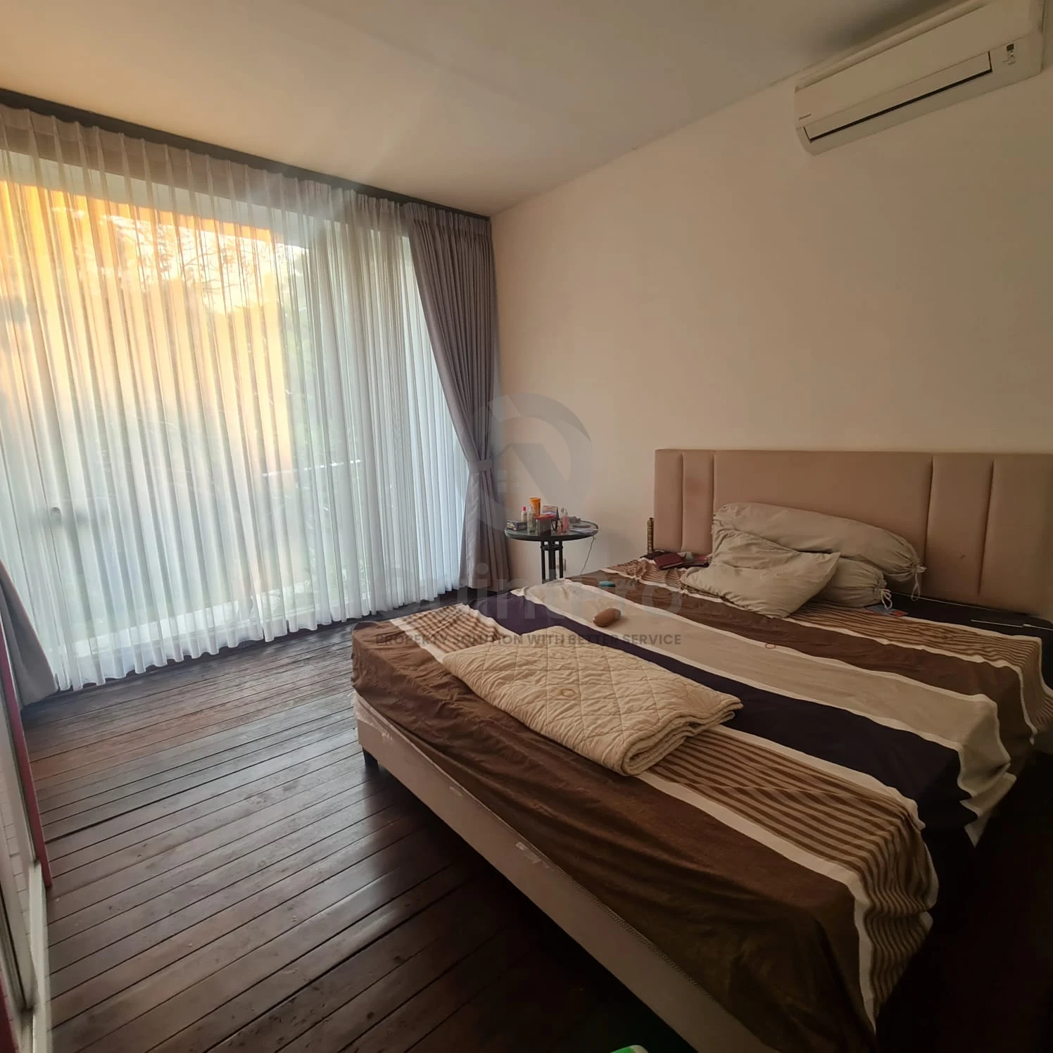 Rumah Hook 4+1KT di Caribbean Delatinos BSD, Halaman Luas 2 Lantai SHM — foto 3