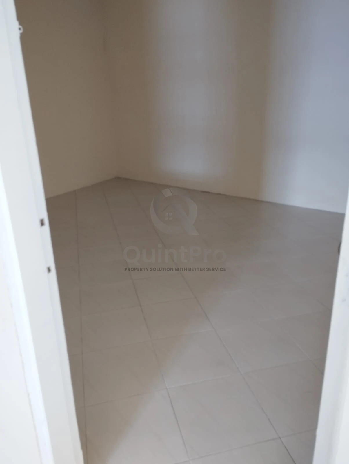 Rumah 3+1KT 2 Lantai di Taman Crysant Tangerang Selatan, SHM 135m² — foto 5