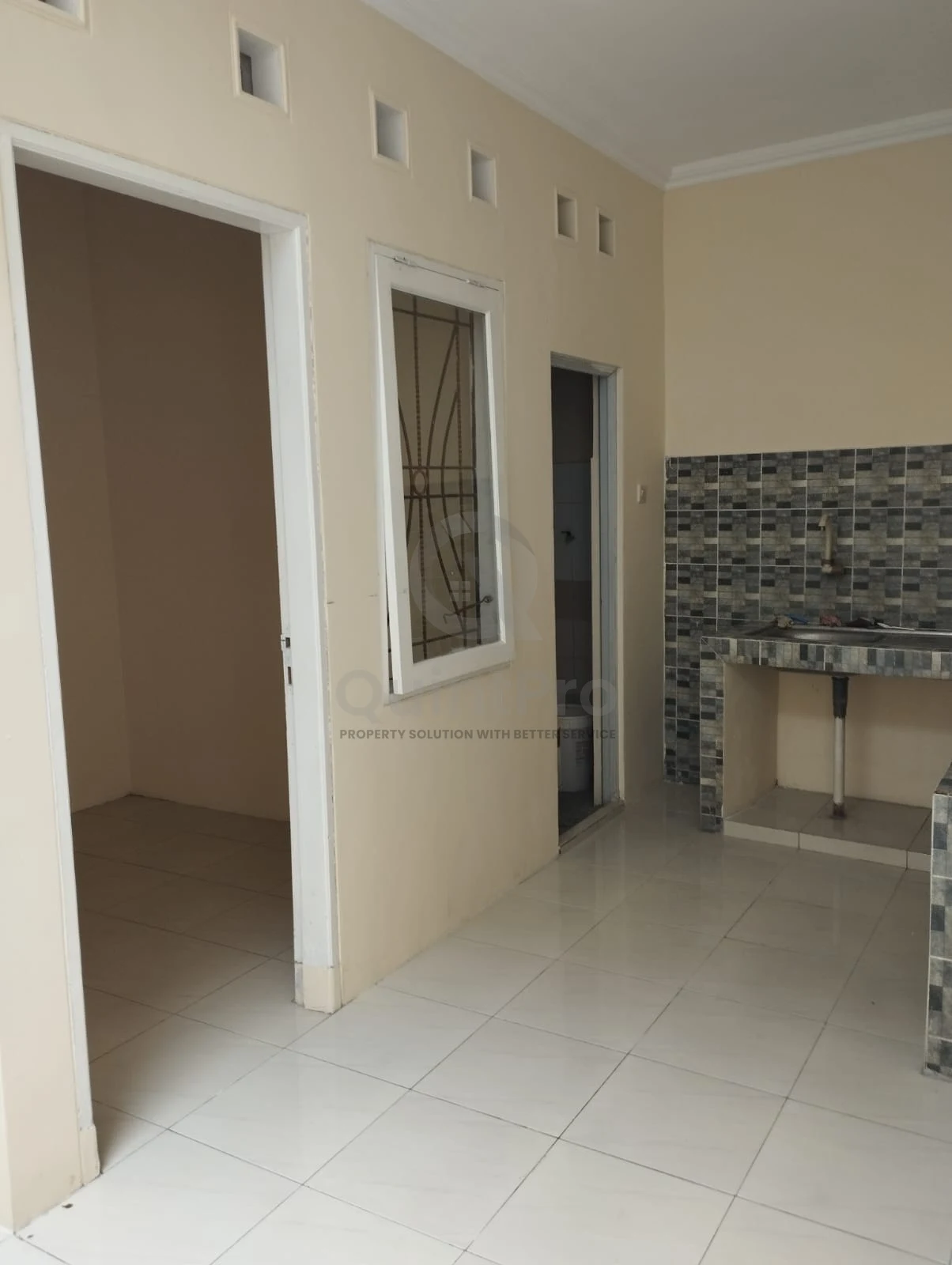 Rumah Dijual di Taman Crysant, 3KT — foto 8