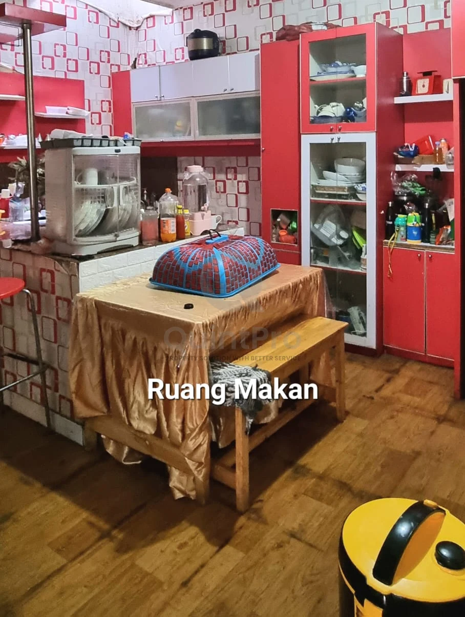 Rumah 4KT 144m² 2 Lantai di De Latinos BSD Tangerang, SHM Carport 2 Mobil — foto 4