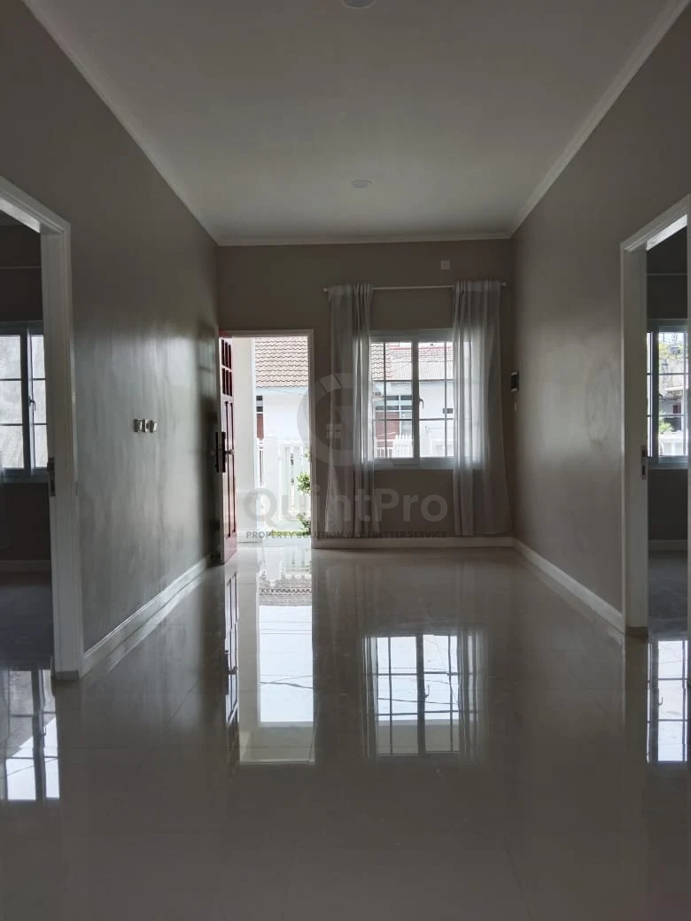 Rumah Dijual di Griya Loka, BSD, 3KT — foto 9