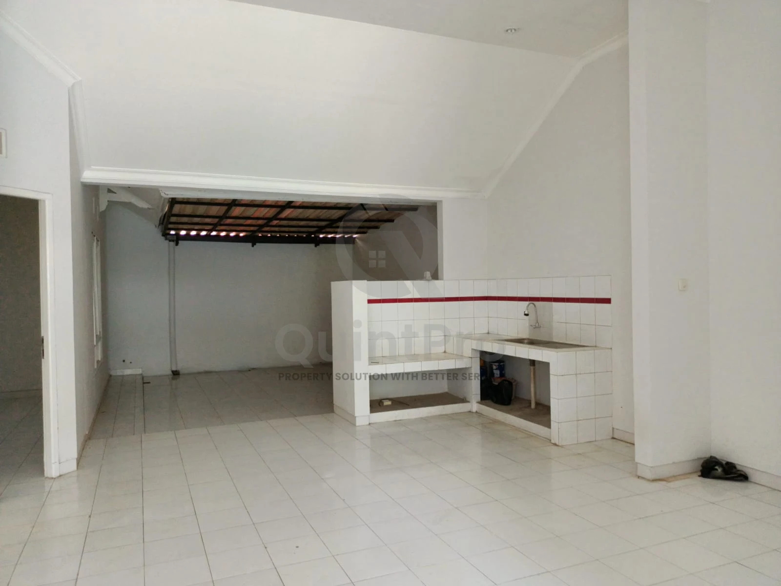 Rumah 3+1KT Serpong Paradise Tangerang Selatan, 2 Lantai SHM Asri — foto 4